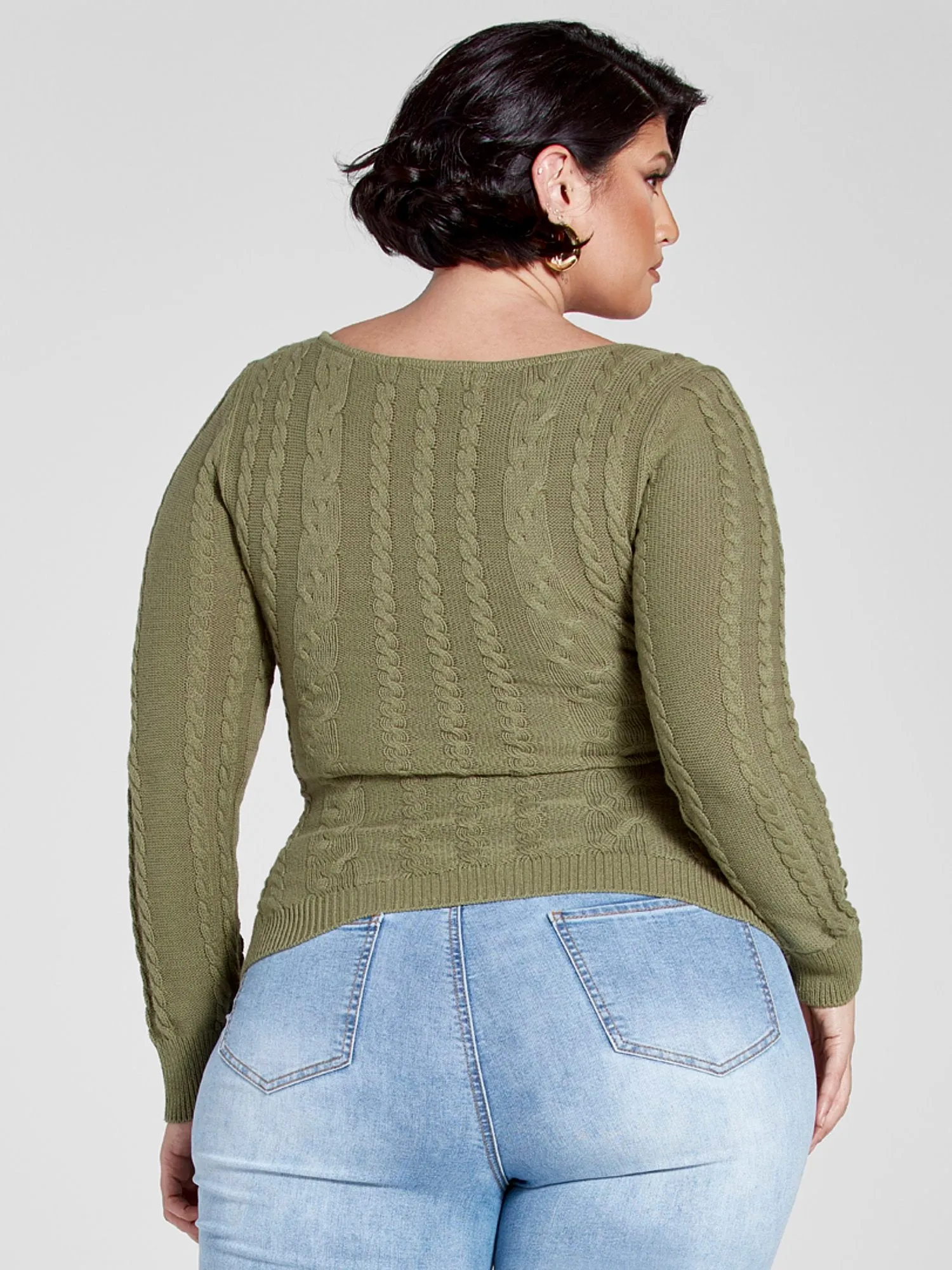 Aria Cable Knit Pullover Sweater