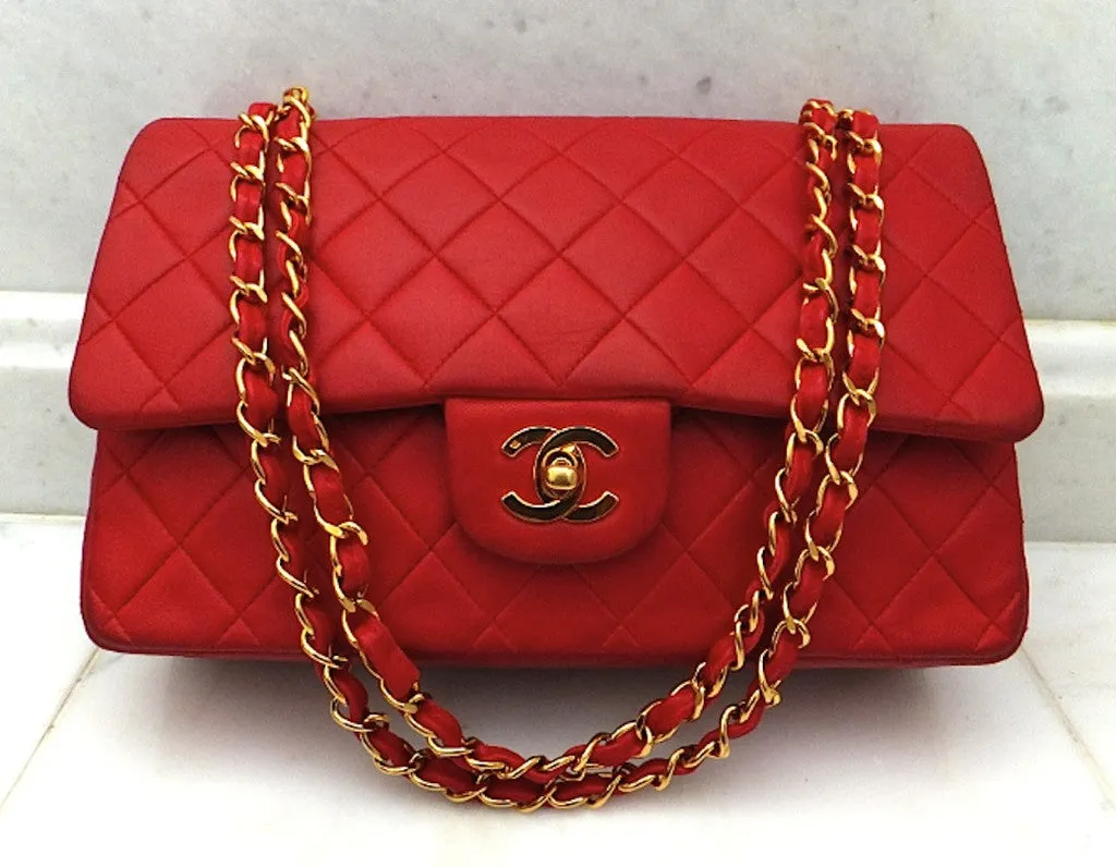 Authentic Chanel Vintage Red Quilted 2.55 Flapover