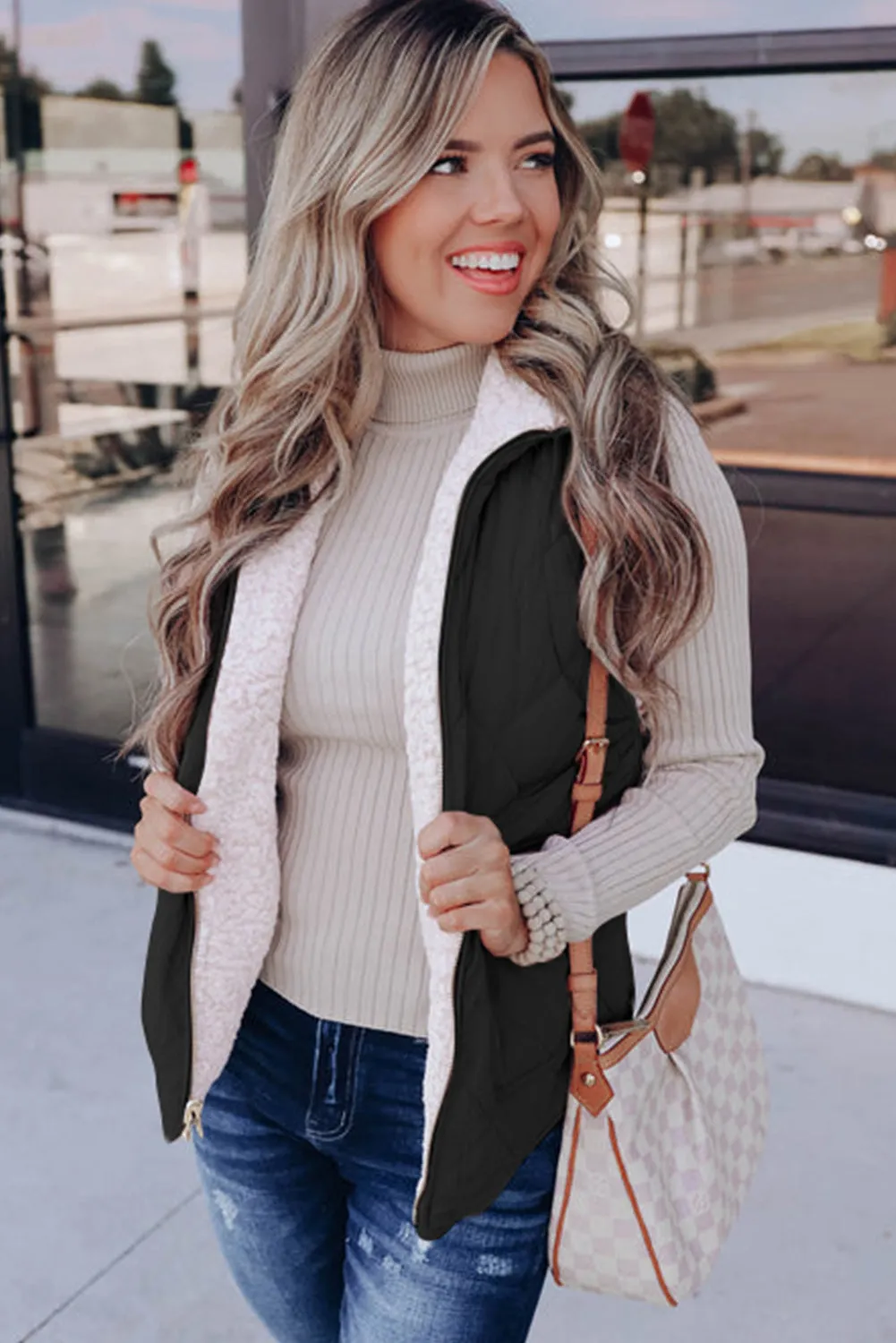 Black Pink Fleece Lined Quilted Vest Jacket