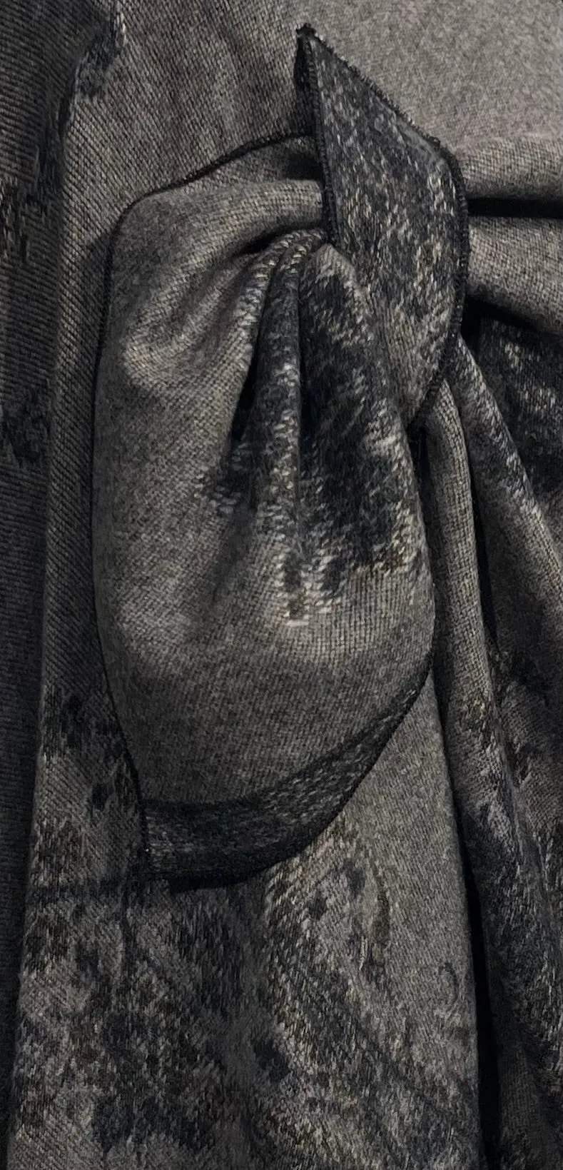 Black to Grey Paisley Reversible Cashmere Shawl