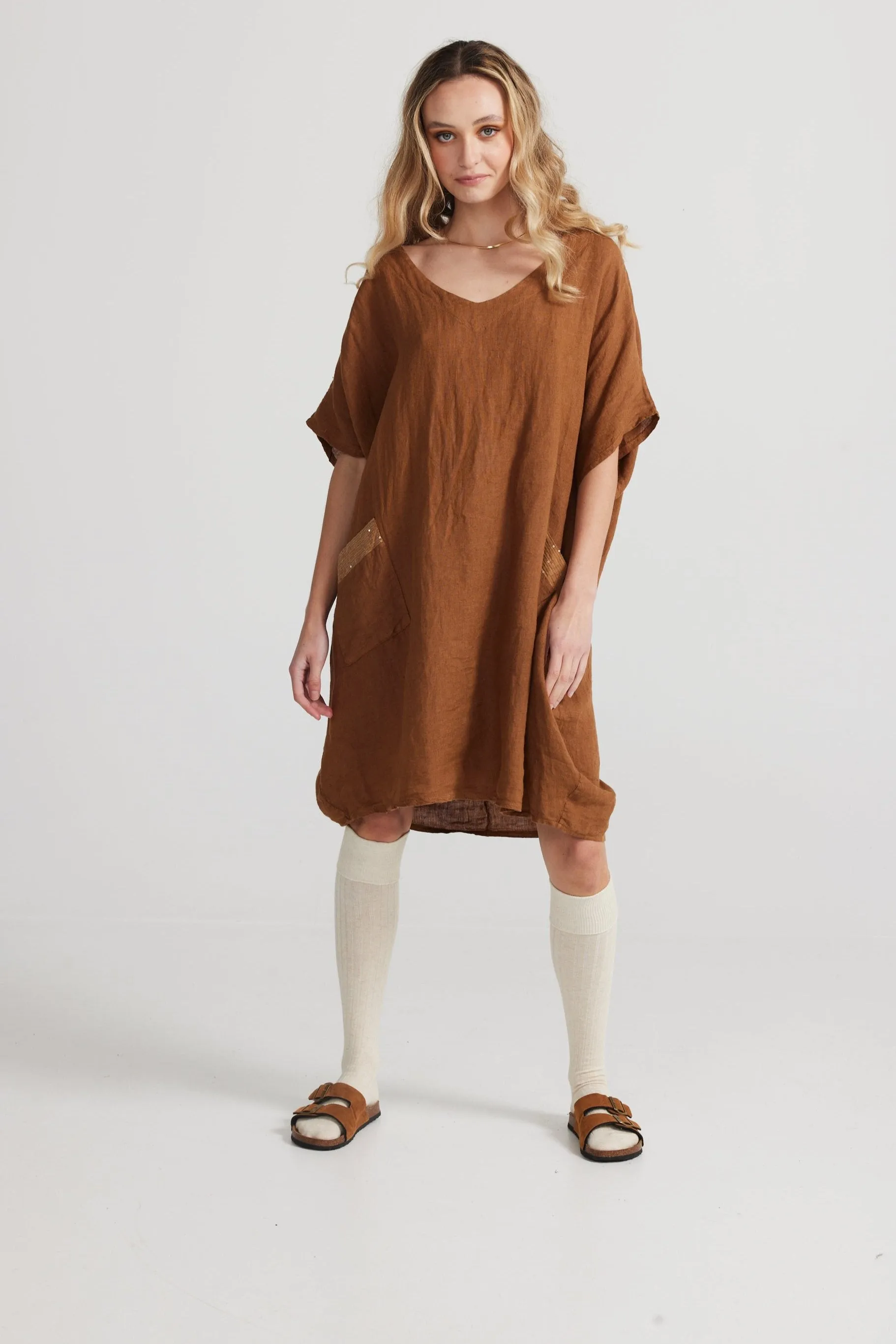 Charlie Linen dress. Tobacco