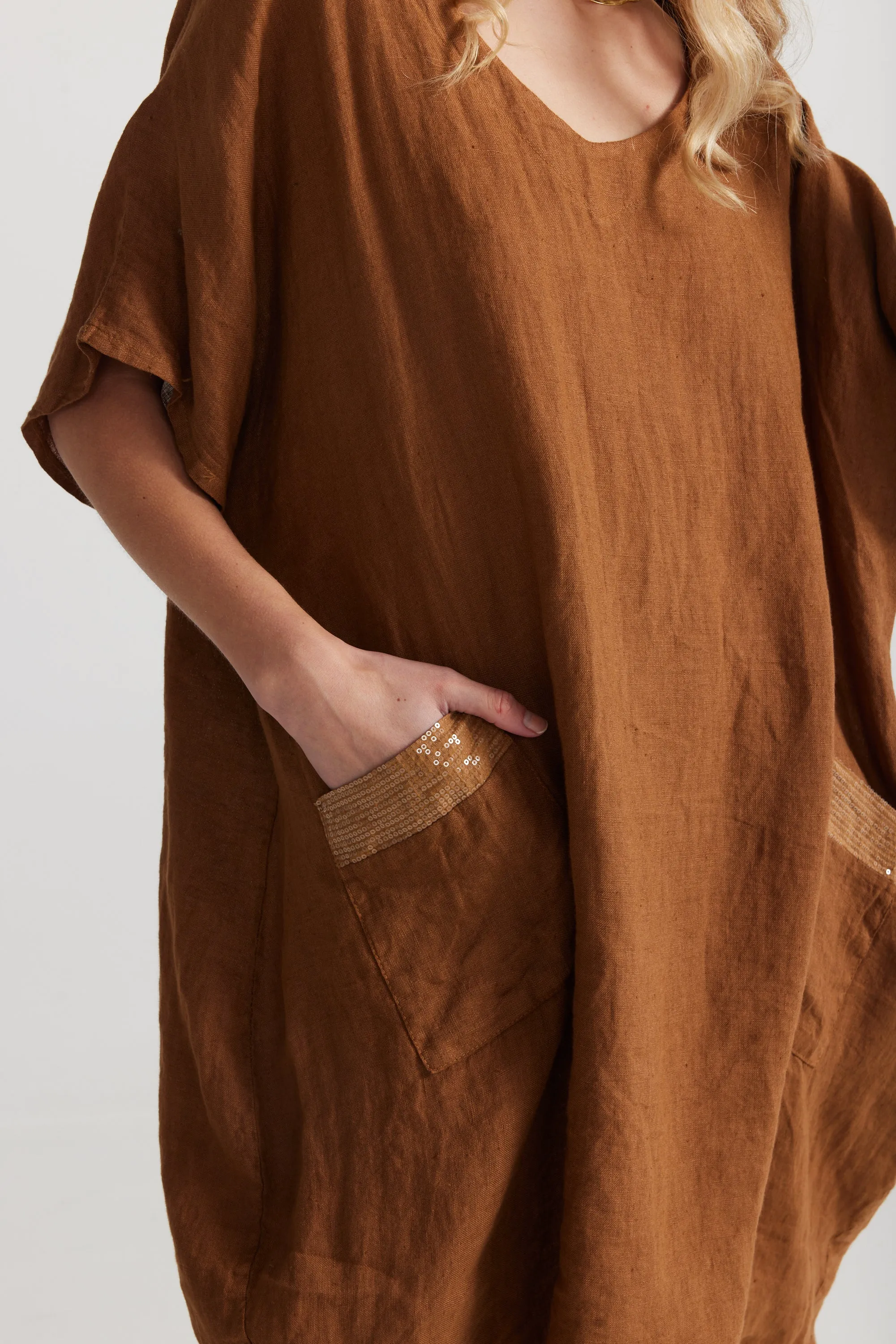 Charlie Linen dress. Tobacco
