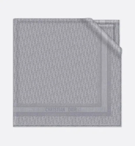 D-Oblique Shawl • Gray Wool, Silk and Cashmere