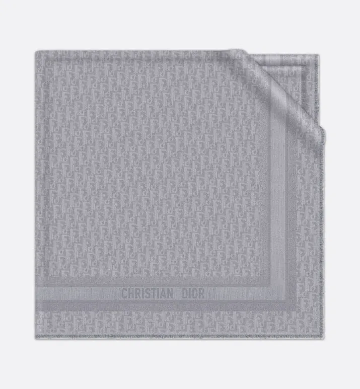D-Oblique Shawl • Gray Wool, Silk and Cashmere