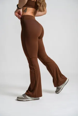 Evolve Crossover Flared Leggings