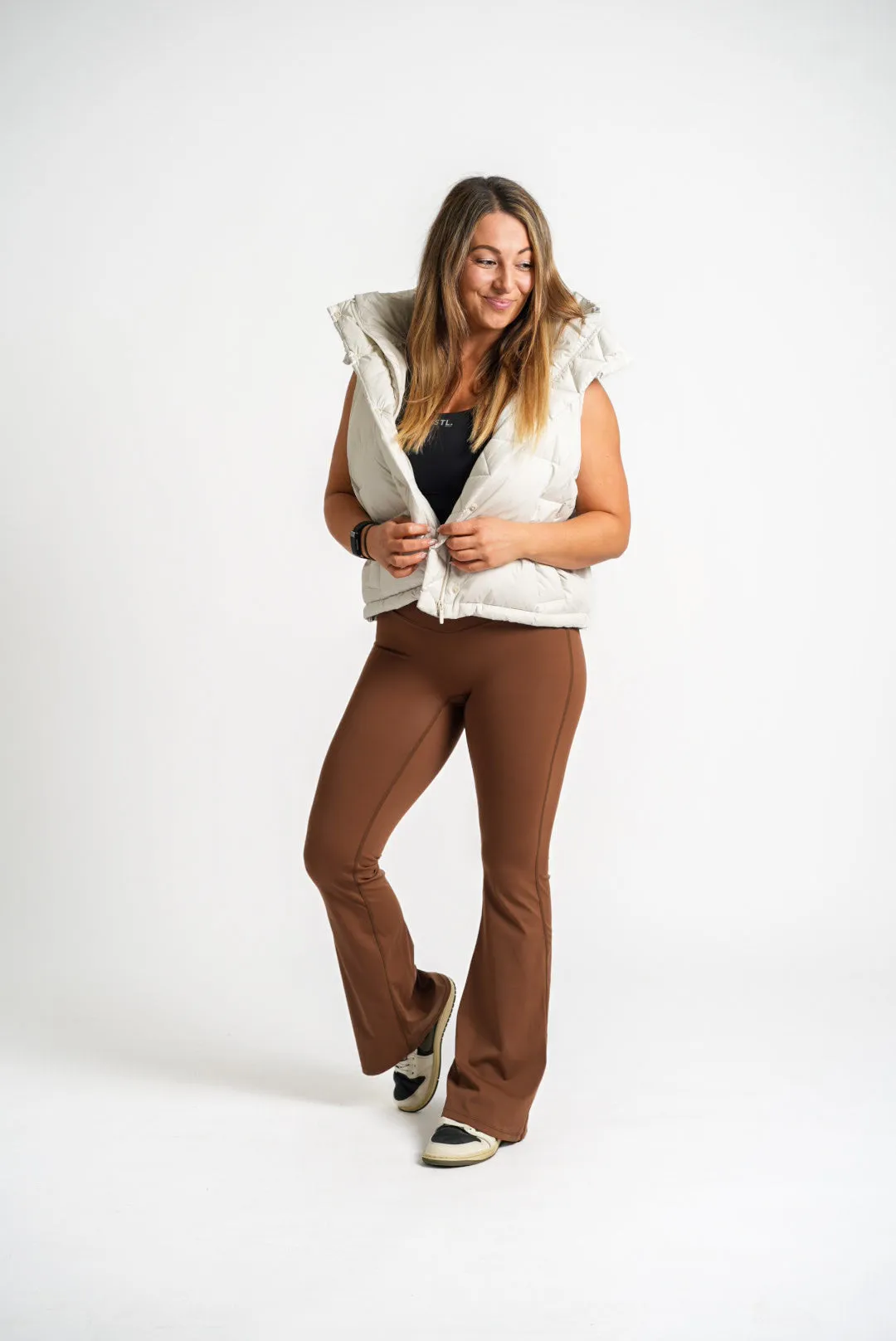 Evolve Crossover Flared Leggings