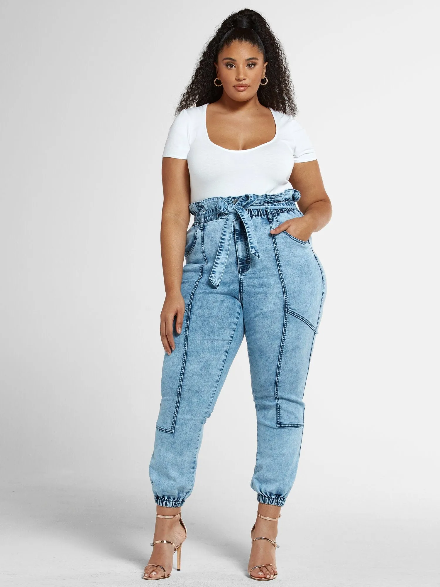 Light Wash High Rise Paperbag Waist Jogger Jeans