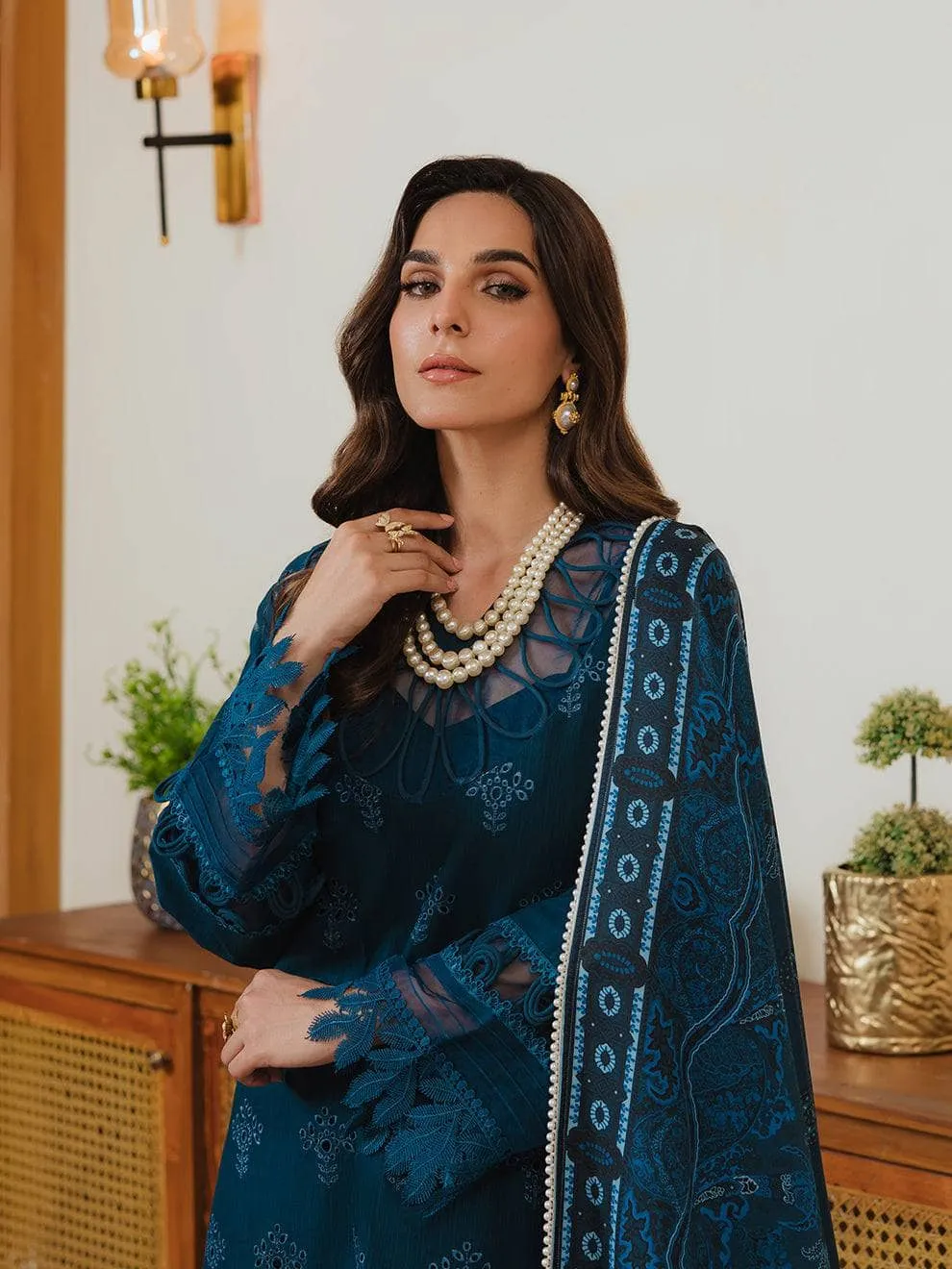 Mahnur Khaddar Silk Wool Shawls