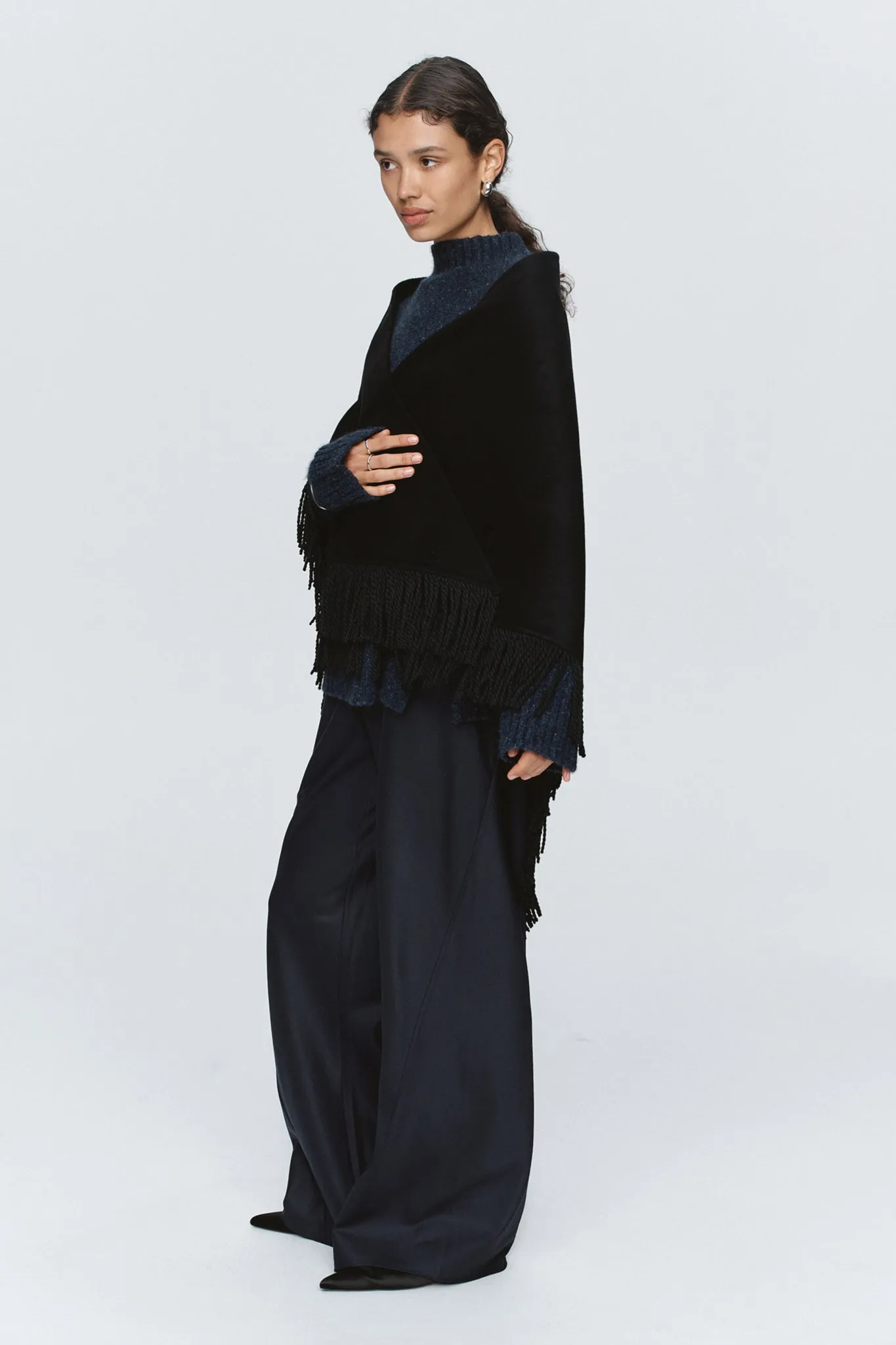 Marle | Cora Shawl - Black
