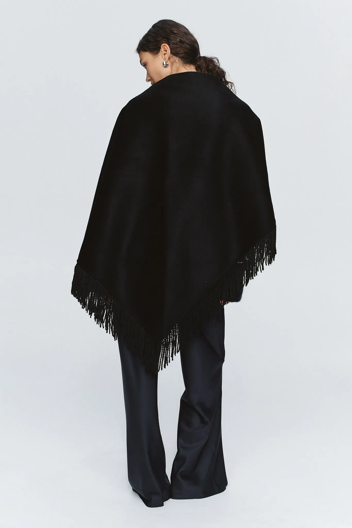 Marle | Cora Shawl - Black