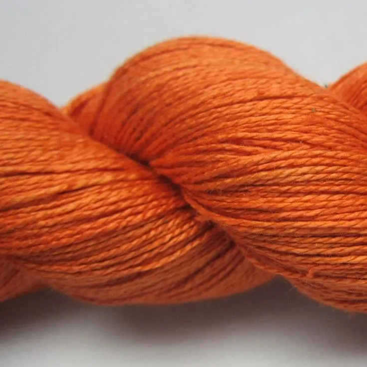 Mulberry Silk Yarn 900M/100Gr - 84