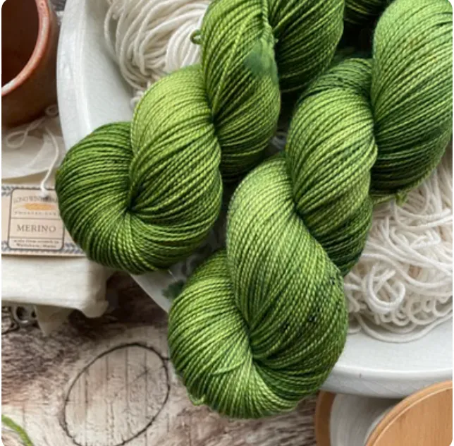 On The Round : Nimble Sock