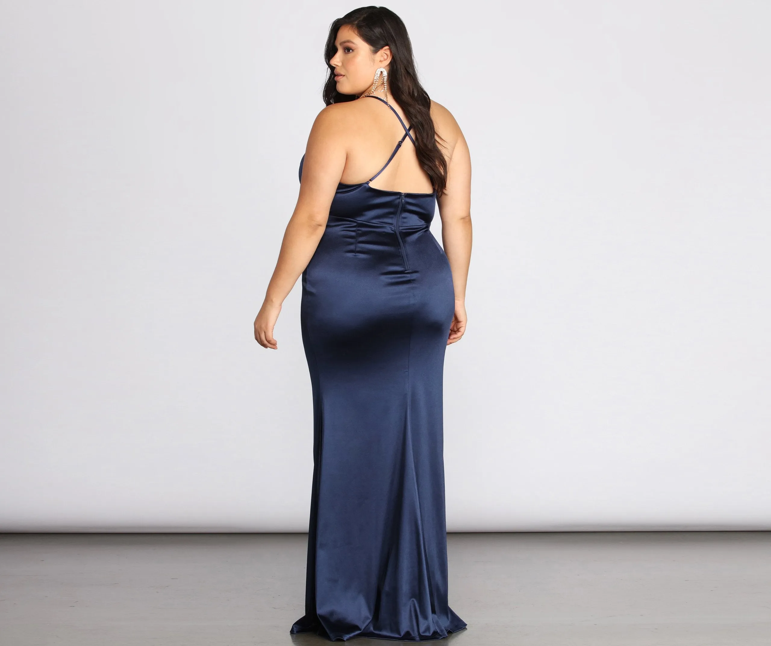 Plus Elin Stylish Satin Evening Dress