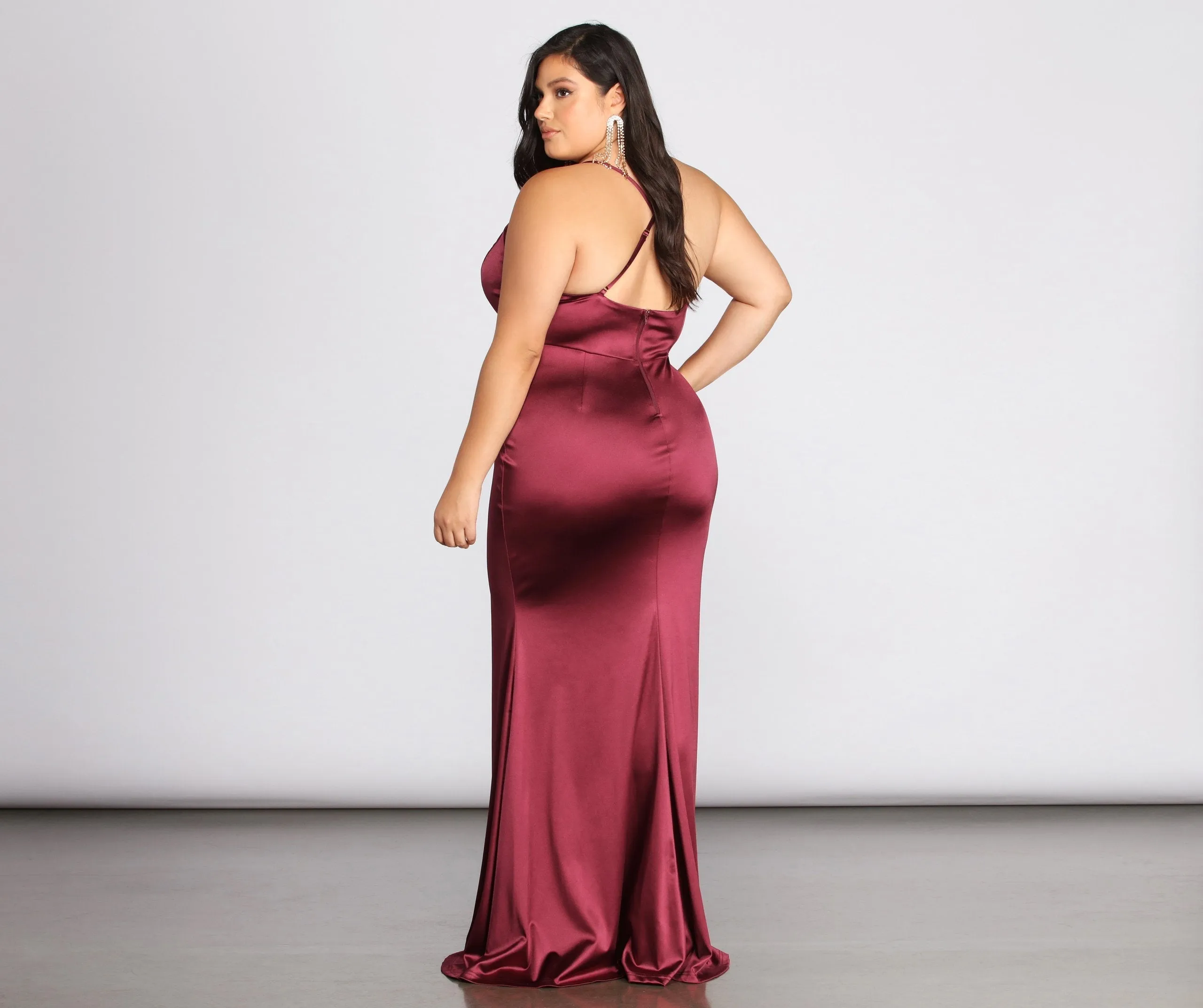 Plus Elin Stylish Satin Evening Dress