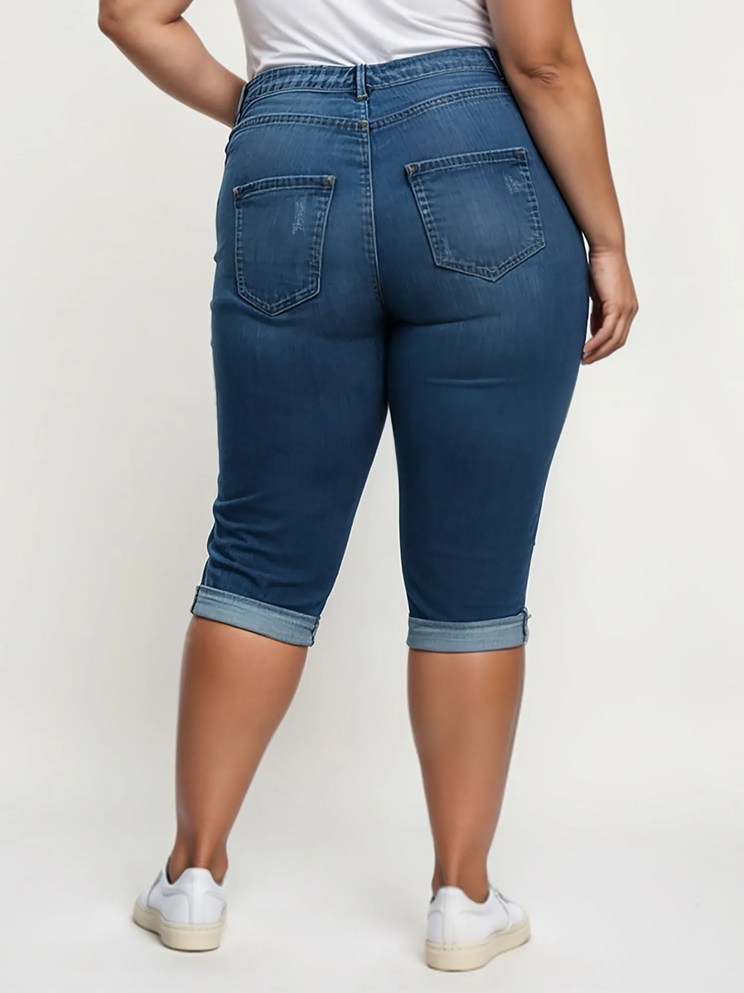 Plus Midrise Boyfriend Denim Crop
