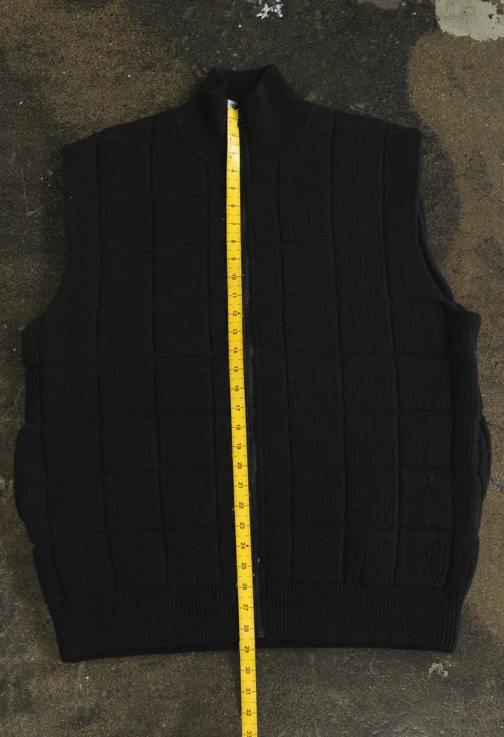 Quilted Puff Knit Vest / Black