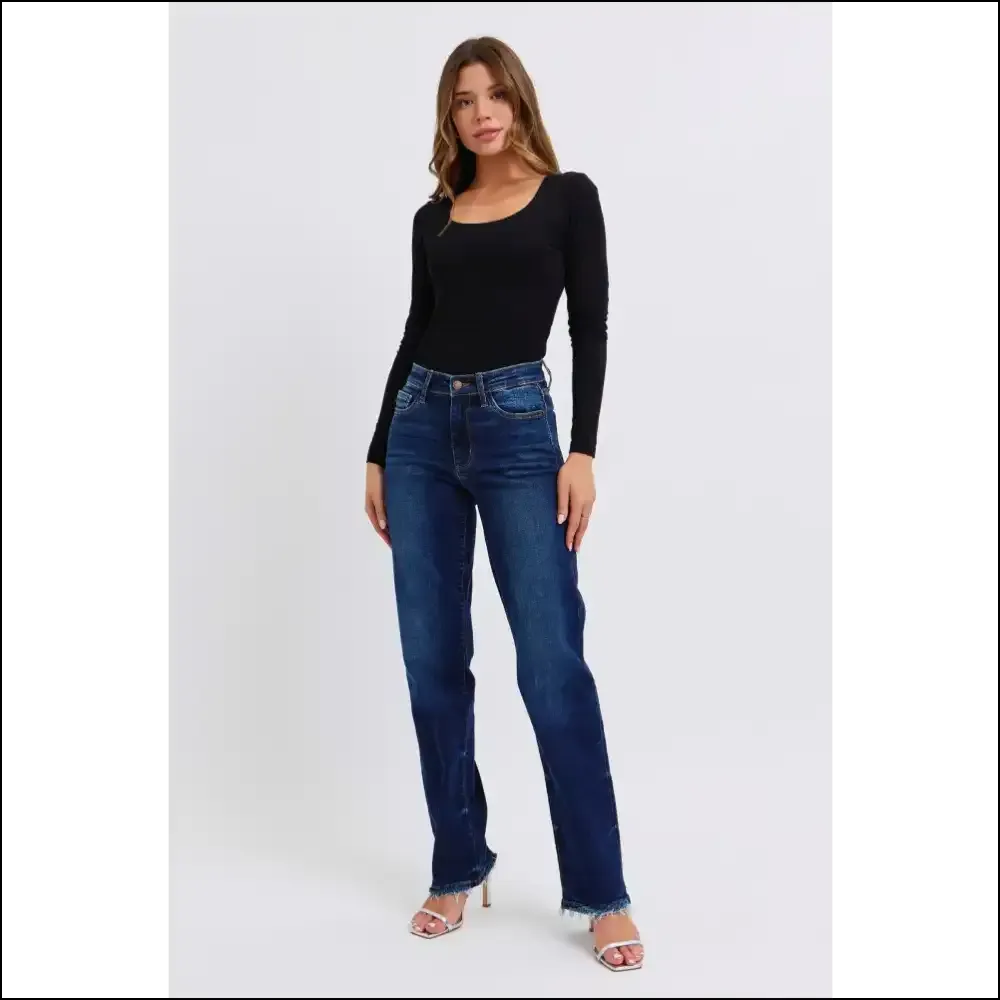 Rock the Raw Hem Straight Look and Slay Like a Jean Queen! 👖✨