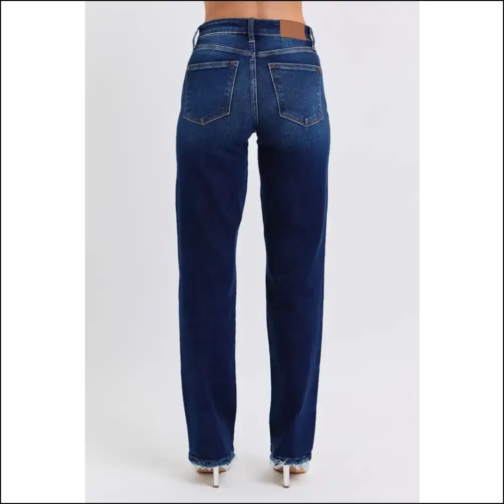 Rock the Raw Hem Straight Look and Slay Like a Jean Queen! 👖✨