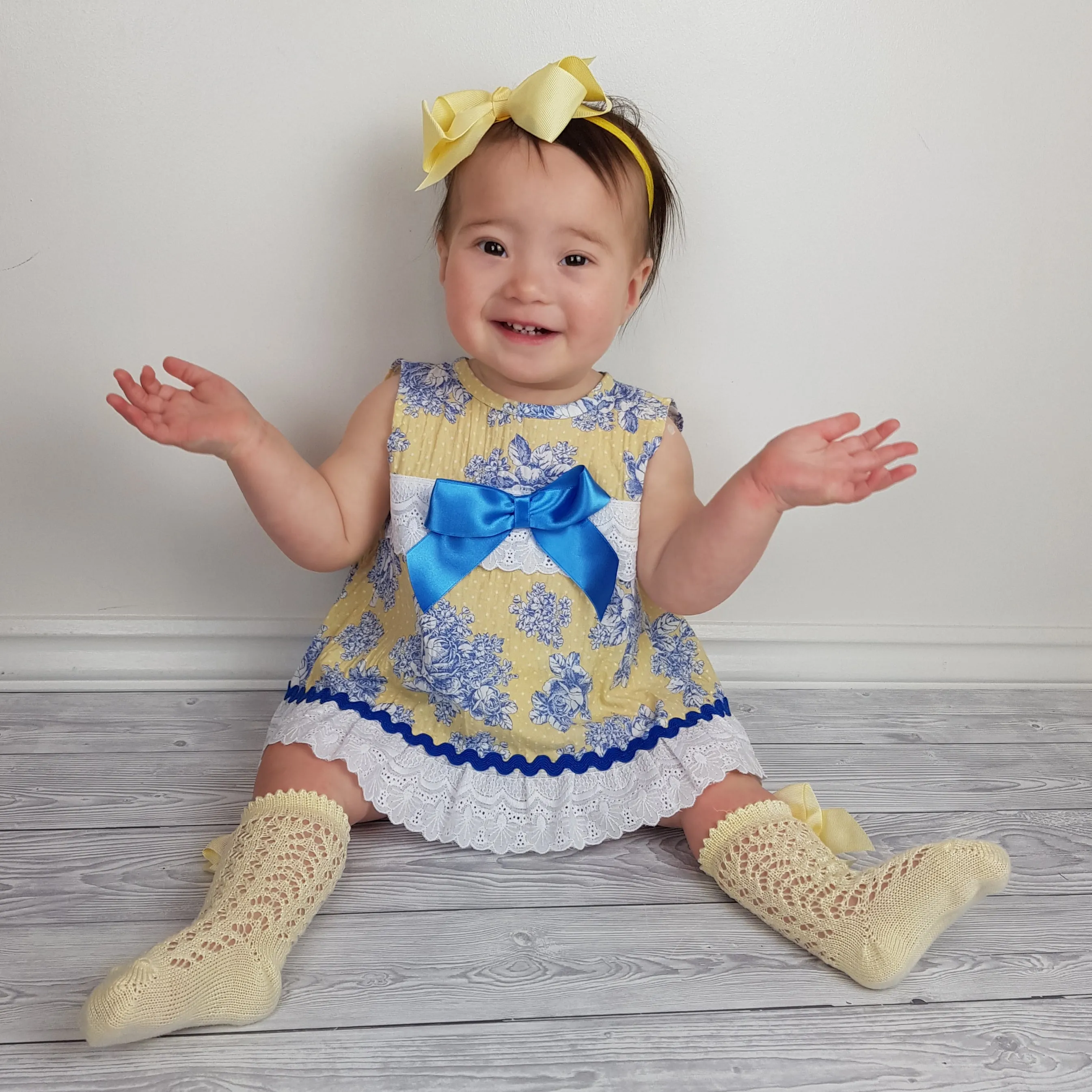 *SALE* Ceyber Baby Girls Yellow And Blue Dress 3M