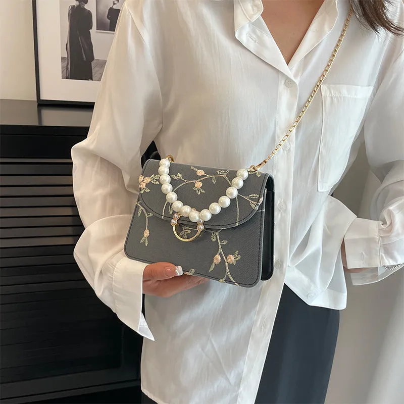 Simple Fashion Pearl Hand Female Summer Trendy Shoulder Bags