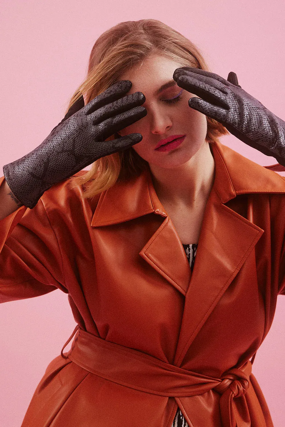 Snake Print Gloves