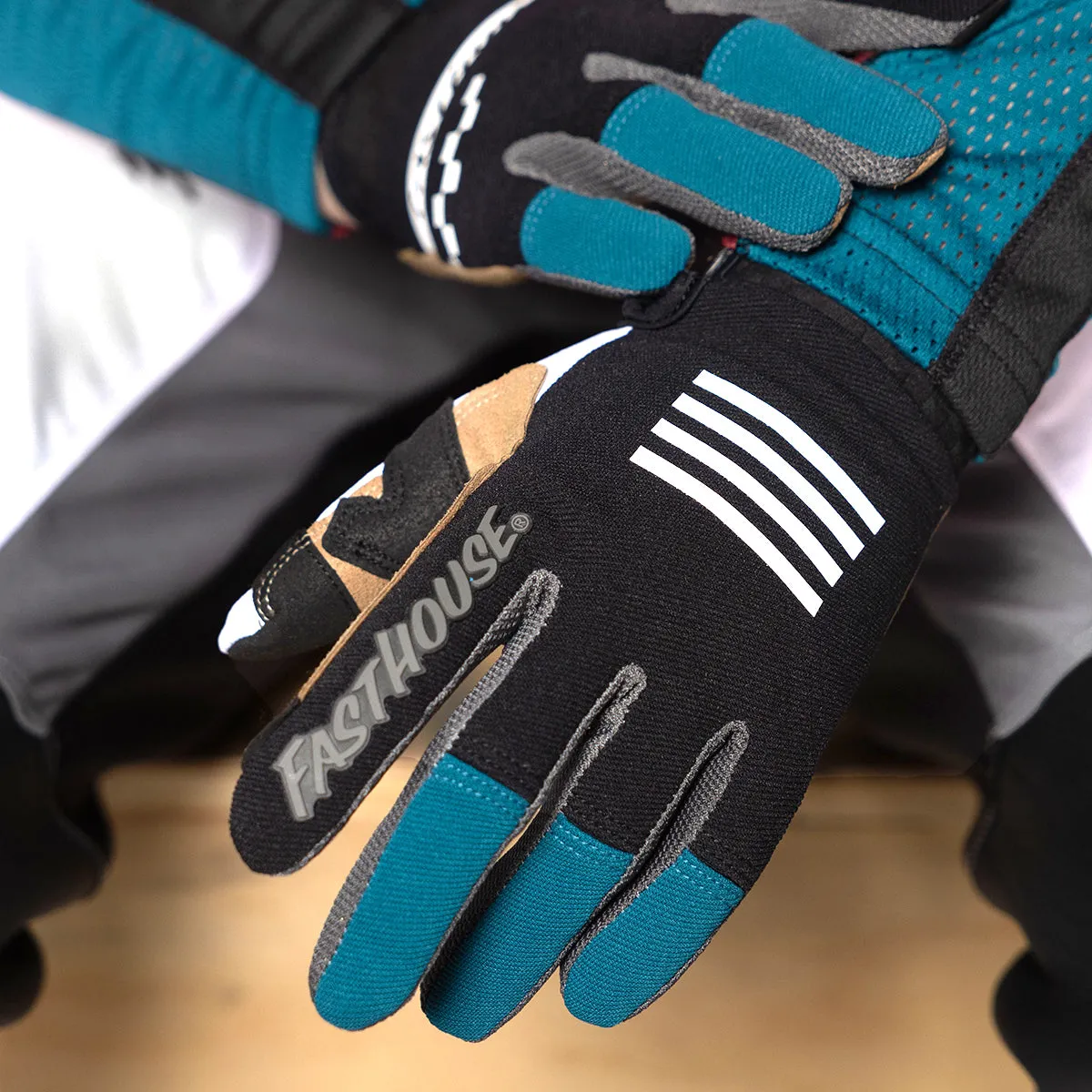Speed Style Mod Glove - White/Black/Marine