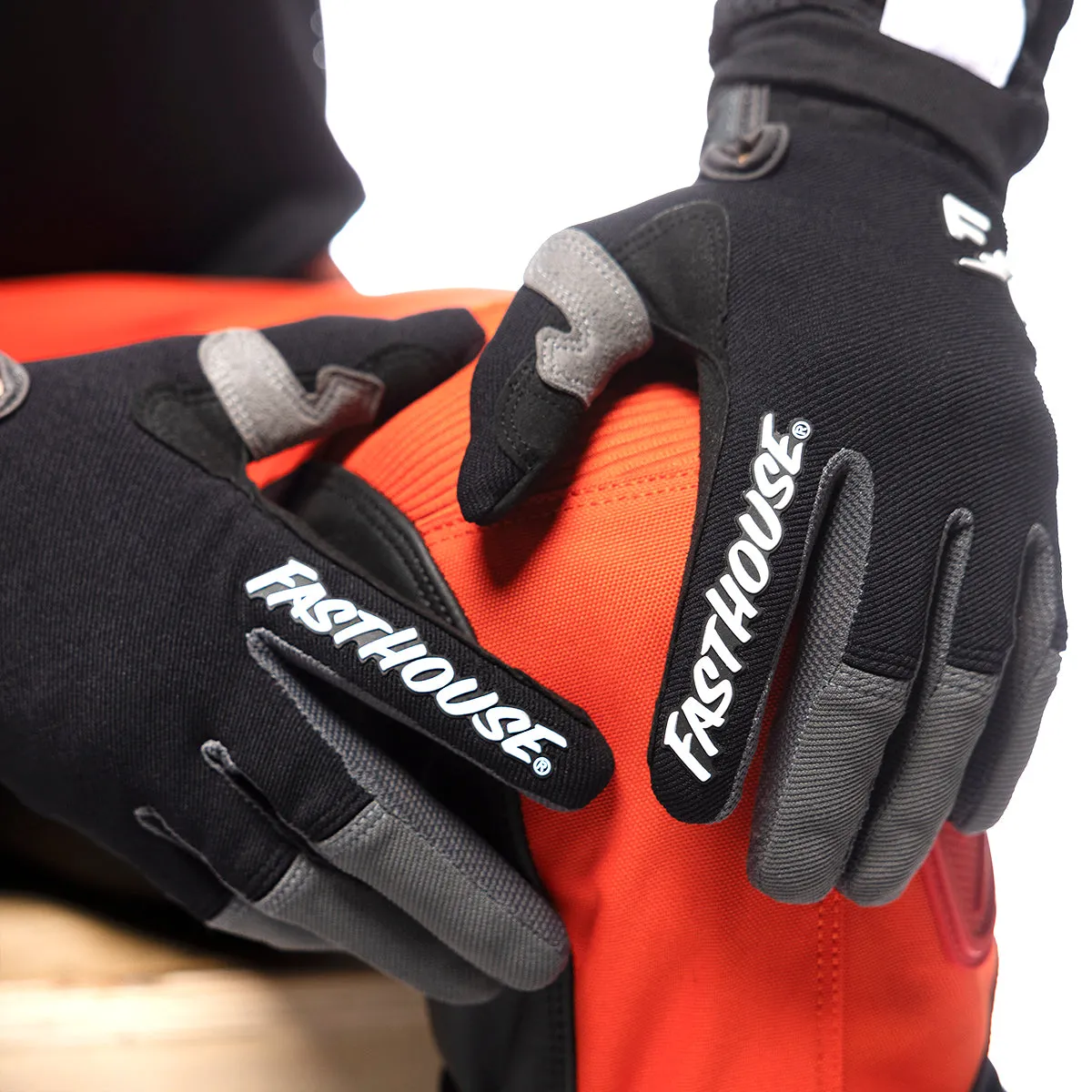 Speed Style Youth Glove - Black/Gray
