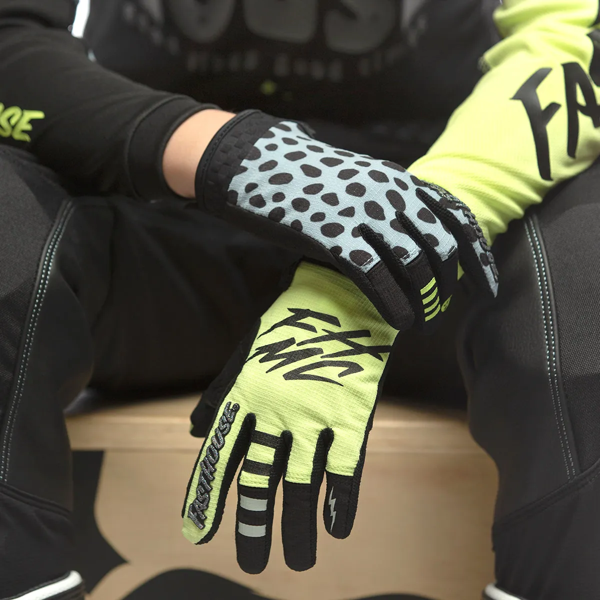 Speed Style Zenith Youth Glove - Skyline/Party Lime