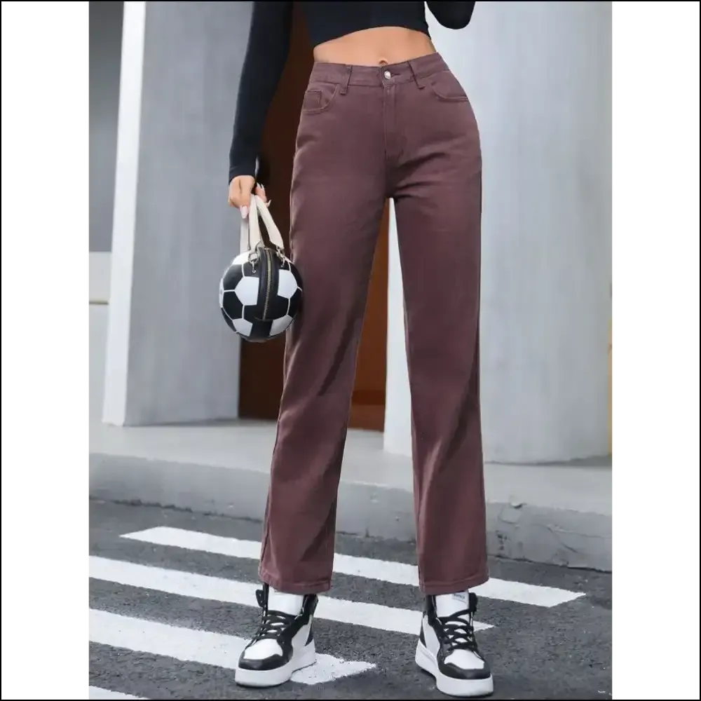 Straight Up Fabulous: your Needful Things Chic Straight Leg Jeans 🚀✨