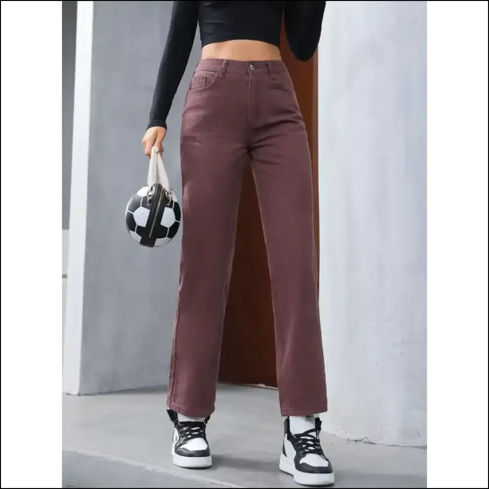 Straight Up Fabulous: your Needful Things Chic Straight Leg Jeans 🚀✨
