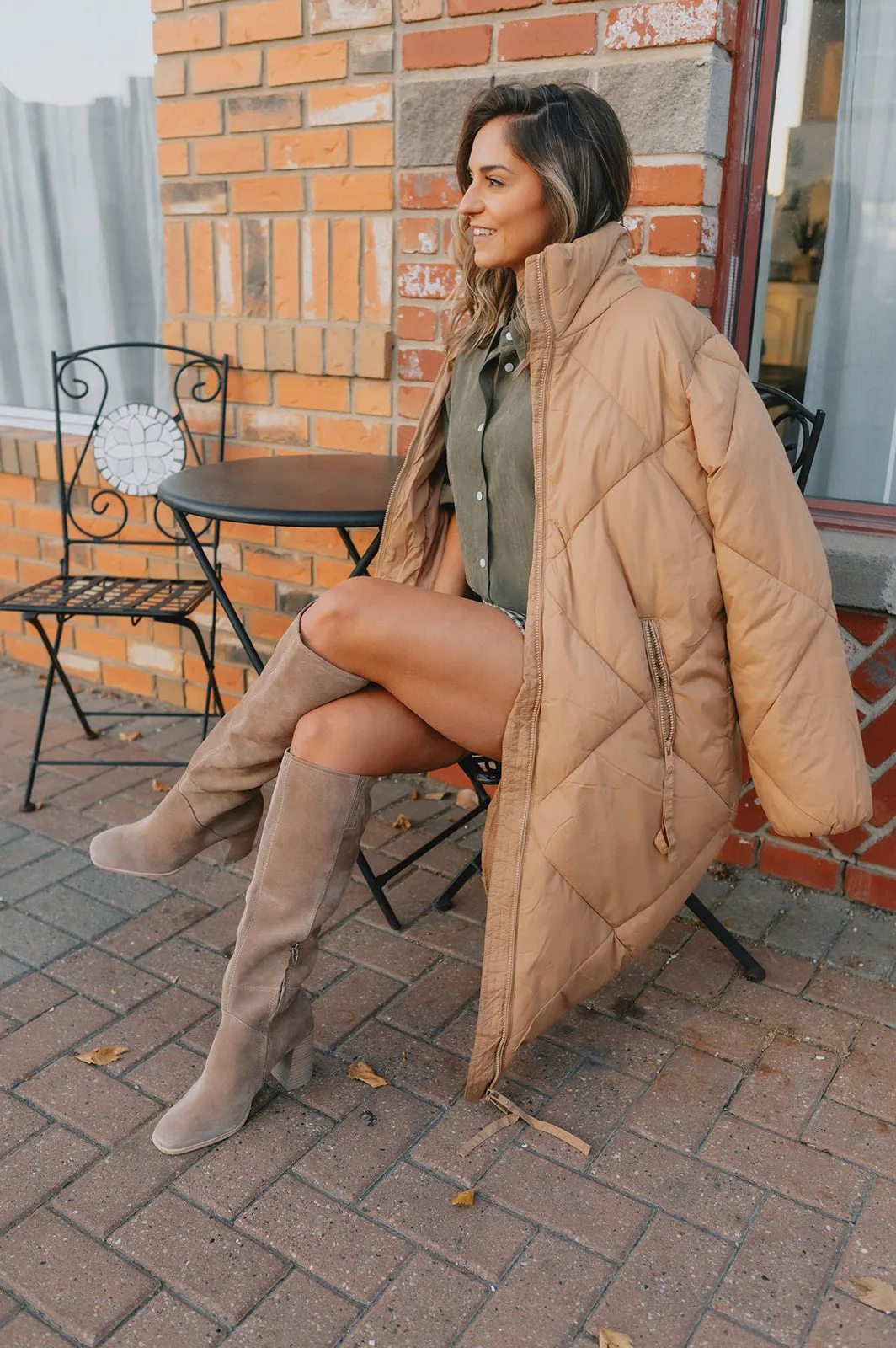 The Bomina Puffer Long Jacket 2.0 - Tiger's Eye - PLUS