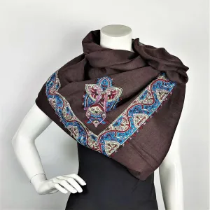 Traditional Omani masar shawl in kashmir wool and silk embroidery
