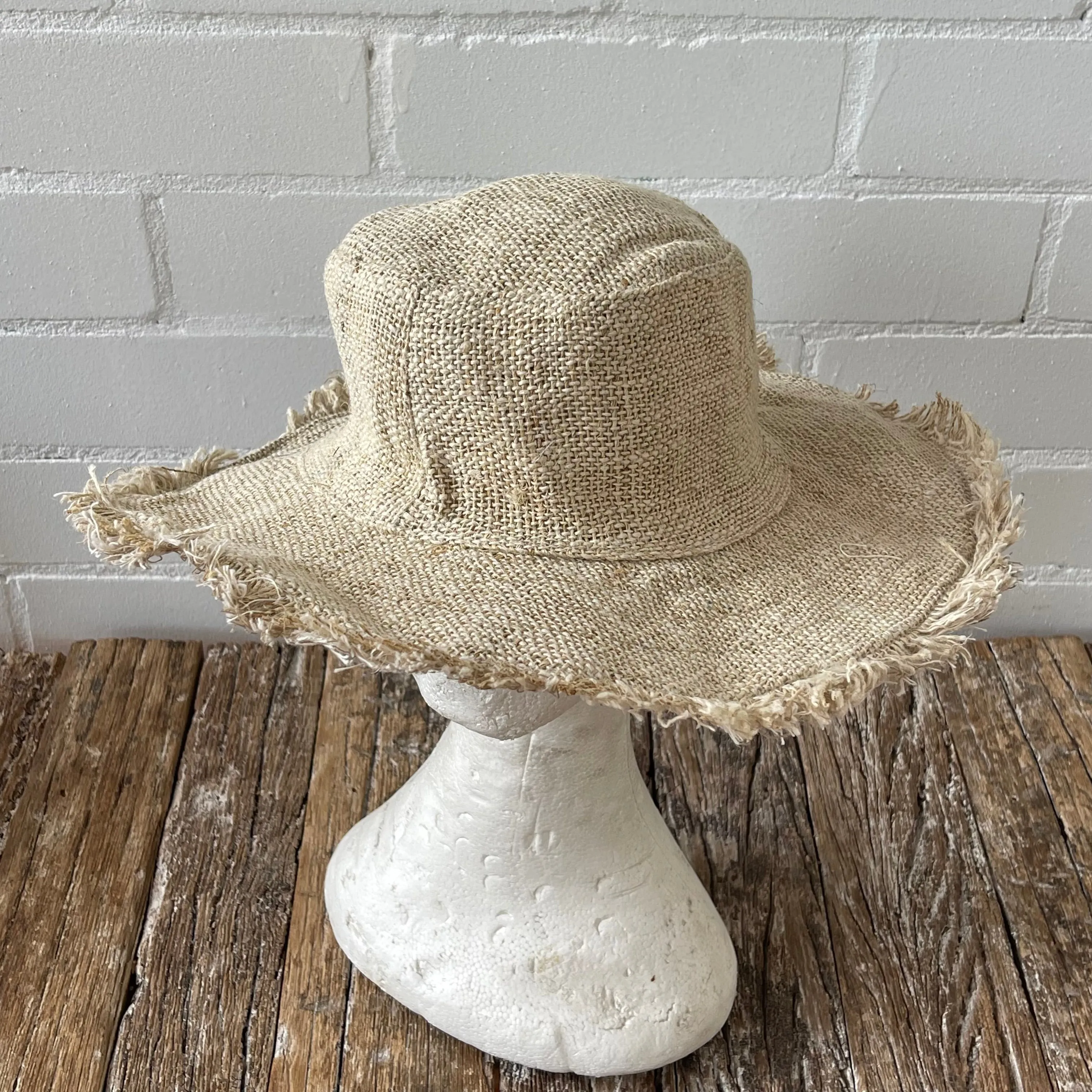 WOVEN LINED 100% HEMP HAT